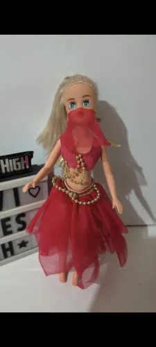 Boneca Susi odalisca feiticeira