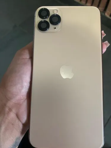 Vendo iPhone 11pro Max excelente estado