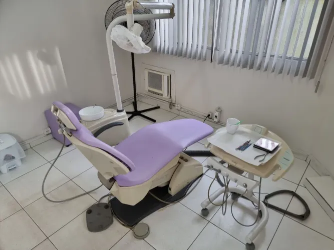 Cadeira Odontológica Dabi Croma sem mangueiras