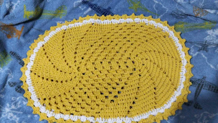 Tapete de crochê artesanal