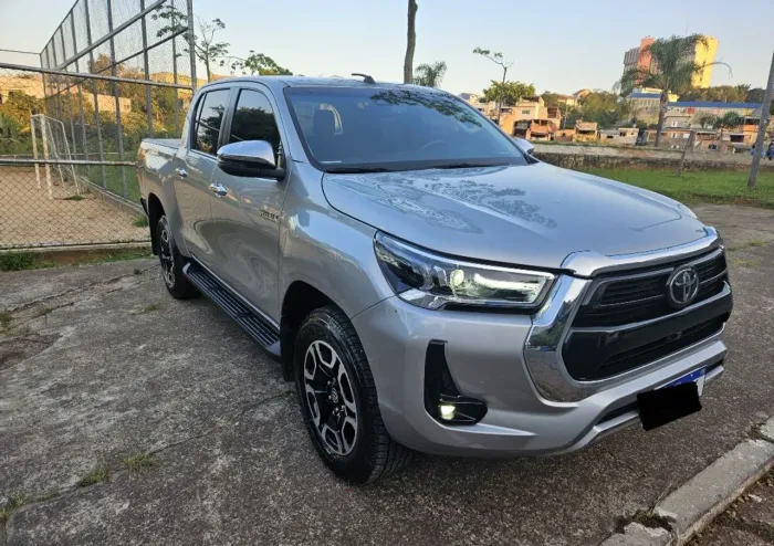 Toyota Hilux CD SRX 4X4 2.8 TDI 16V Diesel Aut. 2022