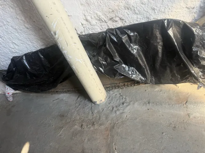 Vendo Spoiler traseiro duas saidas Golf gti 