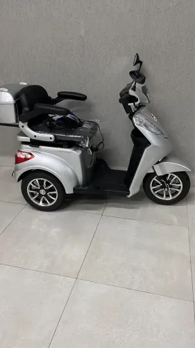 Triciclo elétrico Duos Eko-pró