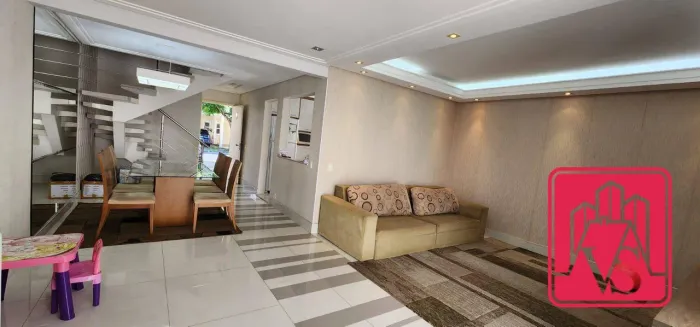 Condomínio Fechado - 3 Quartos - 3 banheiros - Venda - 232m² - R$ 2.050.000 - São Bernardo