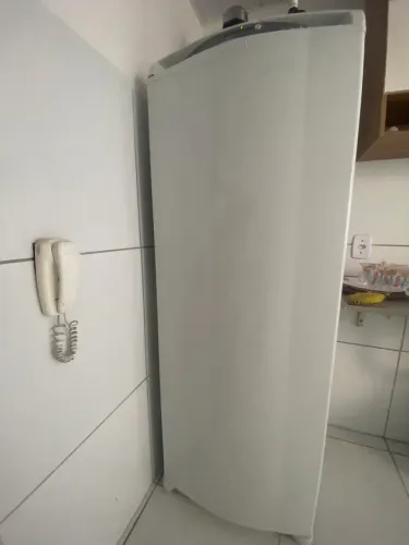GELADEIRA NOVINHA,gelando tudo!