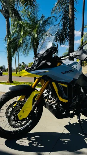 IMPECÁVEL VSTROM 800 DE