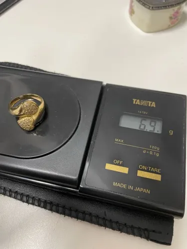 JOIAS EM OURO 22K COM DIAMANTES NATURAIS - ANEL + BRINCOS