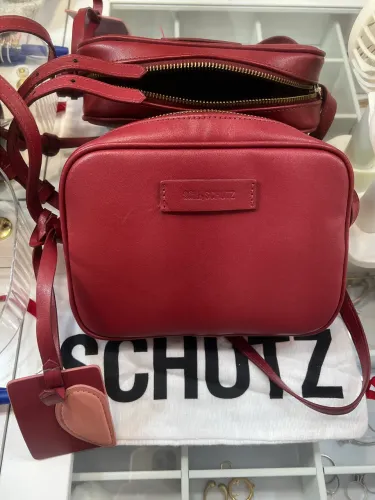 Bolsa Schutz