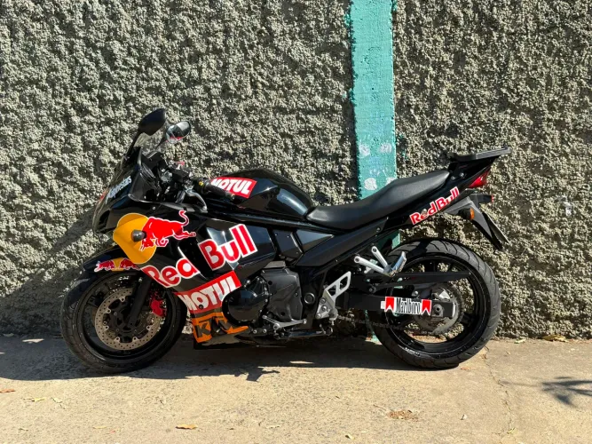 GSX 650F ABAIXO DA TABELA