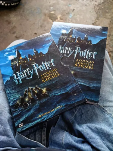 Coleção  de CD harry Potter com 8 filmes original na caixa  