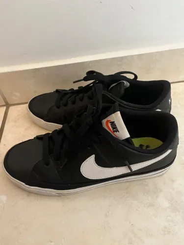 Tênis Nike SB 37