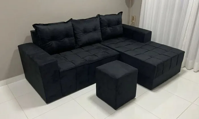 Sofá Chaise 3 lugares puff de brinde pronta entrega 850$