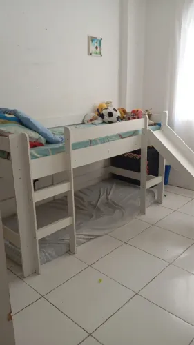 Cama Infantil com Escorregador e Colchão Solteiro