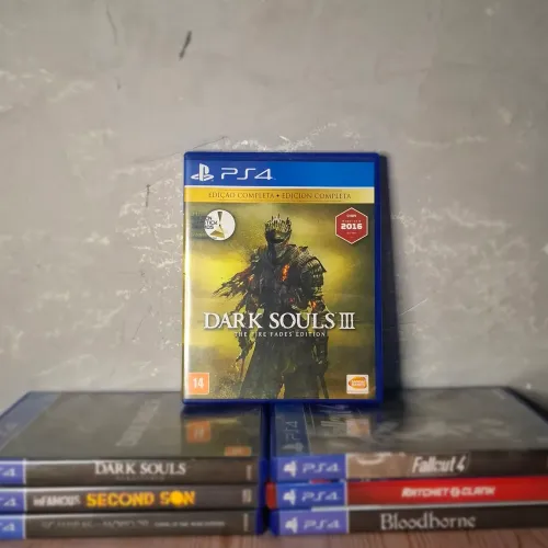 Dark Souls 3 III: The Fire Fades Edition PS4 (Edição Completa) - Perfeito Estado