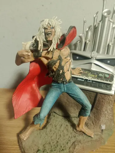 Eddie Phanton of the Opera 1/10