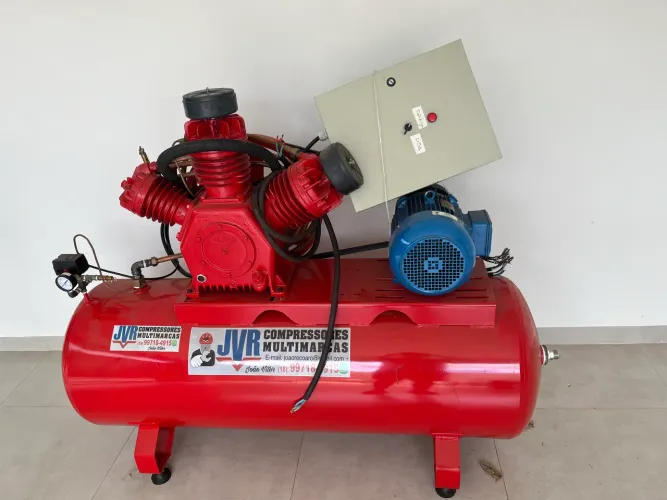 Compressor wayne 40 pés w800,  já com painel eletrônico, motor 10cv capacidade de 425L