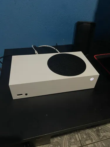 Xbox Série S 512gb 2 controle