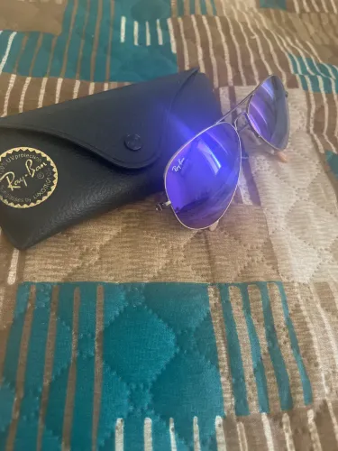 Óculos Ray ban lente roxa