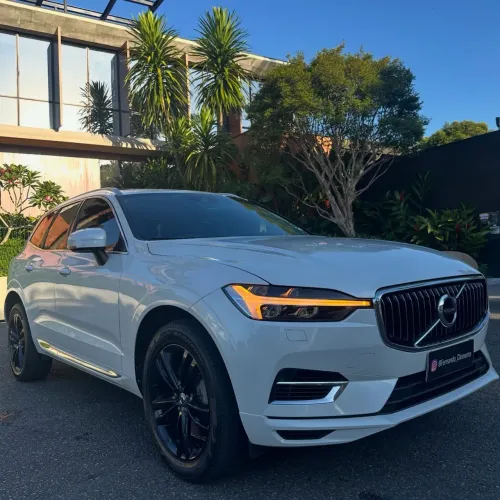 Volvo XC-60 XC 60 T-8 Híbrido Momentum 2.0 5P 2021