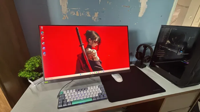 Monitor LG Ultragear 180hz + Braço Articulado