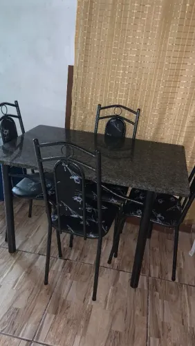 Mesa de mármore