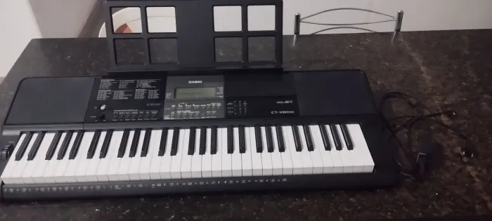 Teclado musical Casio Ct- x800 super novo