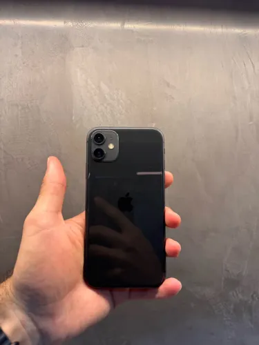 iPhone 11 64gb preto