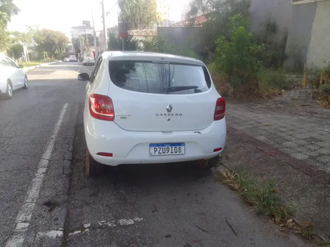 Renault Sandero Authentique Flex 1.0 12V 5P 2018