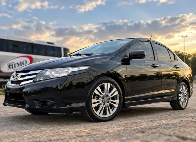 Honda City Sedan LX 1.5 Flex 16V 4P Aut. 2014
