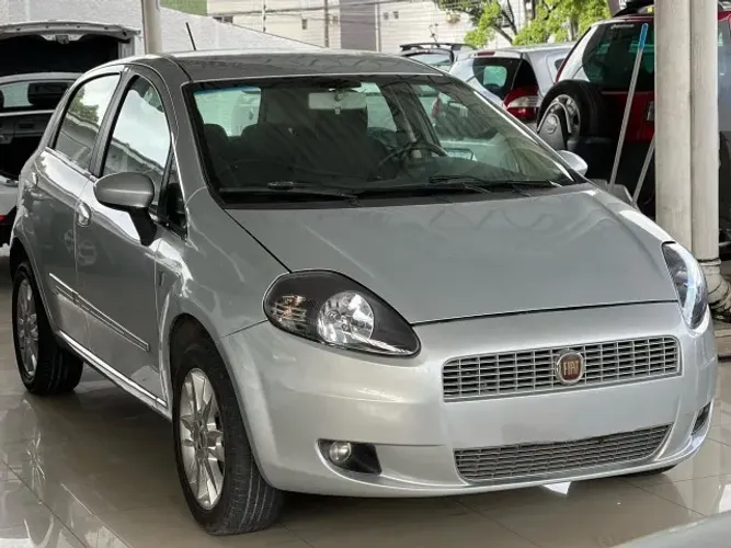 Fiat Punto Attractive 1.4 Fire Flex 8V 5P 2012