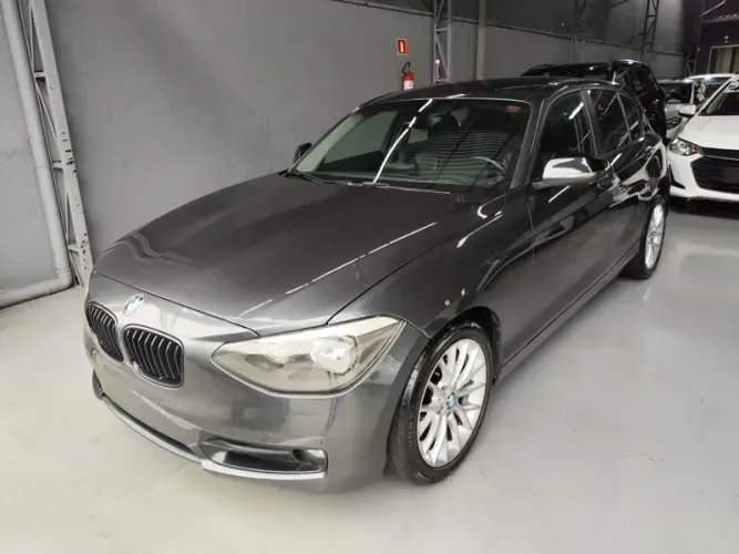 BMW 118IA / Urban/sport 1.6 TB 16V 170cv 5P 2013