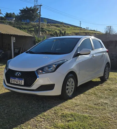 Hyundai HB20 Unique 1.0 Flex 12V Mec. 2019