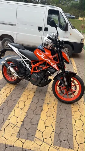 A mais nova duke 390 do Brasil