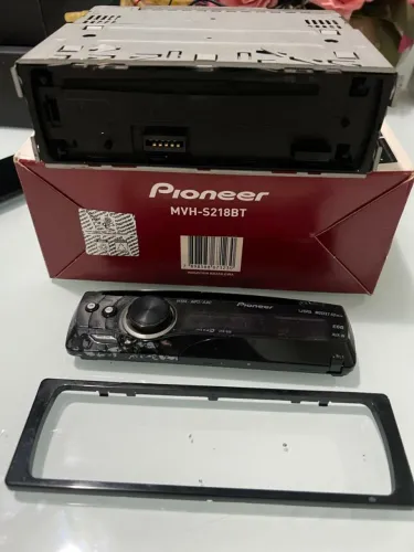 Som Pioneer