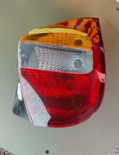Lanterna Traseira Fiat Palio 2001 a 2003