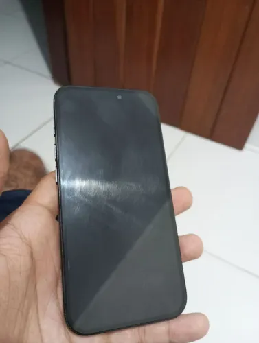 iPhone 15 pro 128 G usado. Leia a descrição.