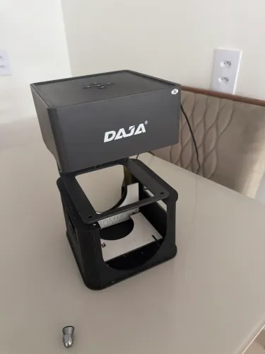Máquina de gravação a laser