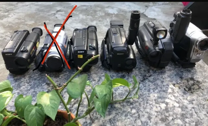 CÂMERAS FILMADORAS VINTAGE - NO ESTADO - R$ 100,00 CADA
