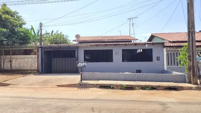 EXCELENTE CASA TODA NA LAJE, QUADRA 103 ESCRITURADA