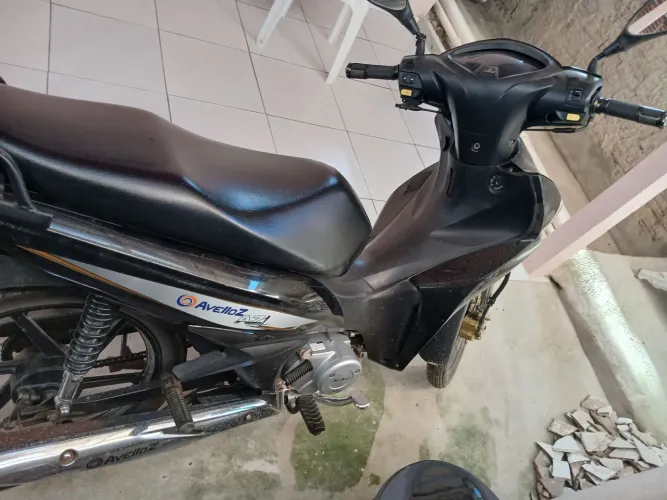Moto avelozz az1 2023