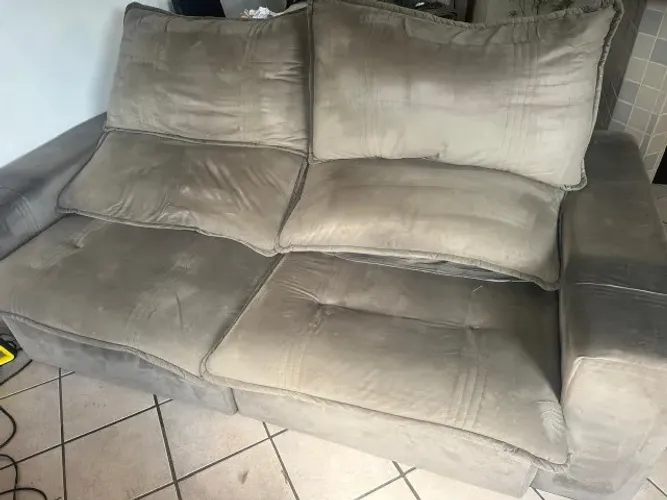 vendo sofáretratil 2,20 m de largura