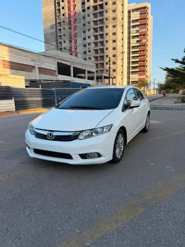 Honda Civic Sedan LXR 2.0 Flexone 16V Aut. 4P 2014