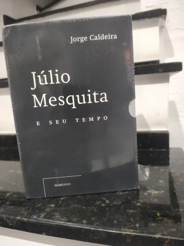 Livro JULIO  MESQUITA - lacrado 