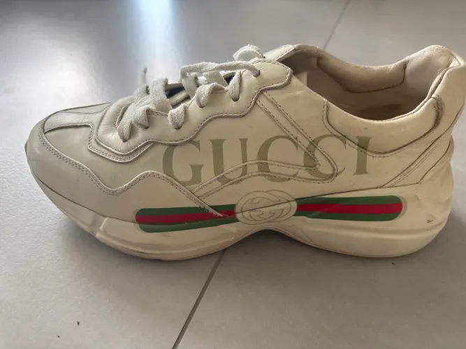 Tênis Gucci Rhyton