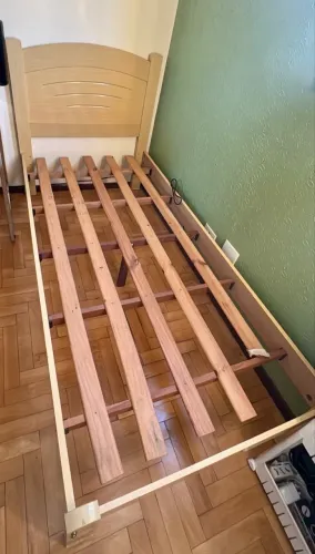 Cama de Solteiro em Madeira - Estrutura Completa (Sem Colchão)