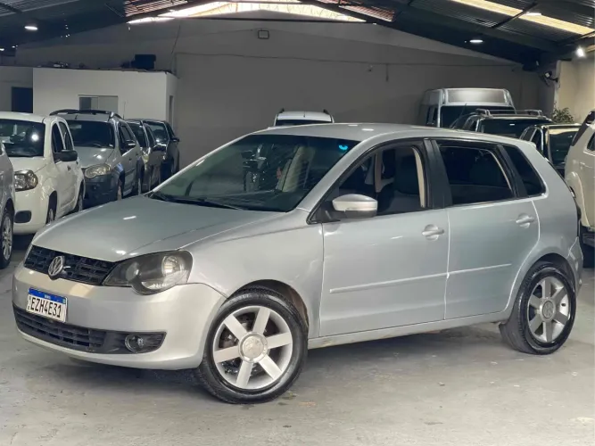 Volkswagen Polo 1.6 MI Flex 8V 4P 2012