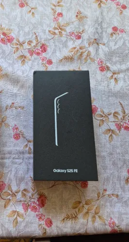 S25 fe 256gb- impecável com NF - faço olx pay