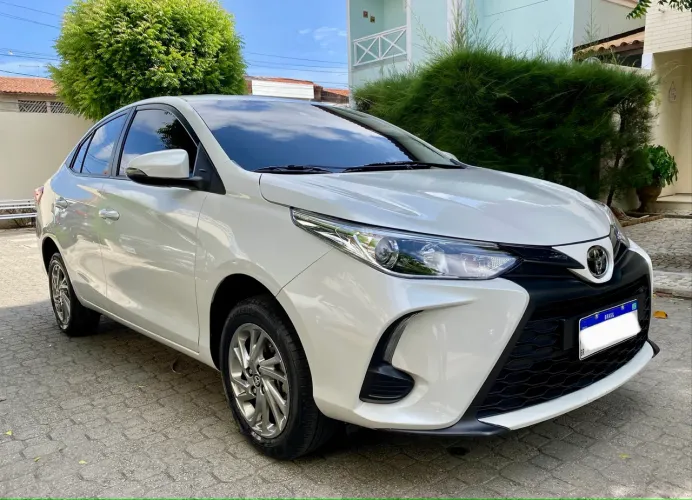 Toyota Yaris XS Sedan 1.5 Flex 16V 4P Aut. 2023