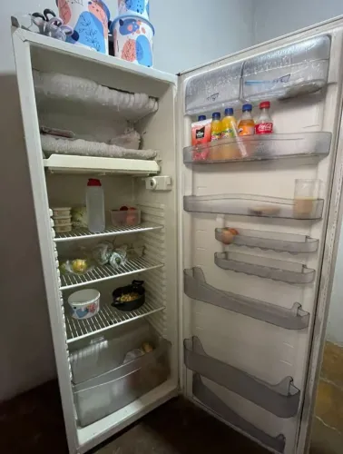 VENDO GELADEIRA CONSUL