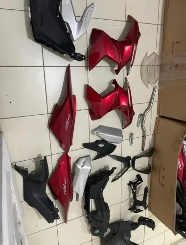Carenagem ADV 160 2025